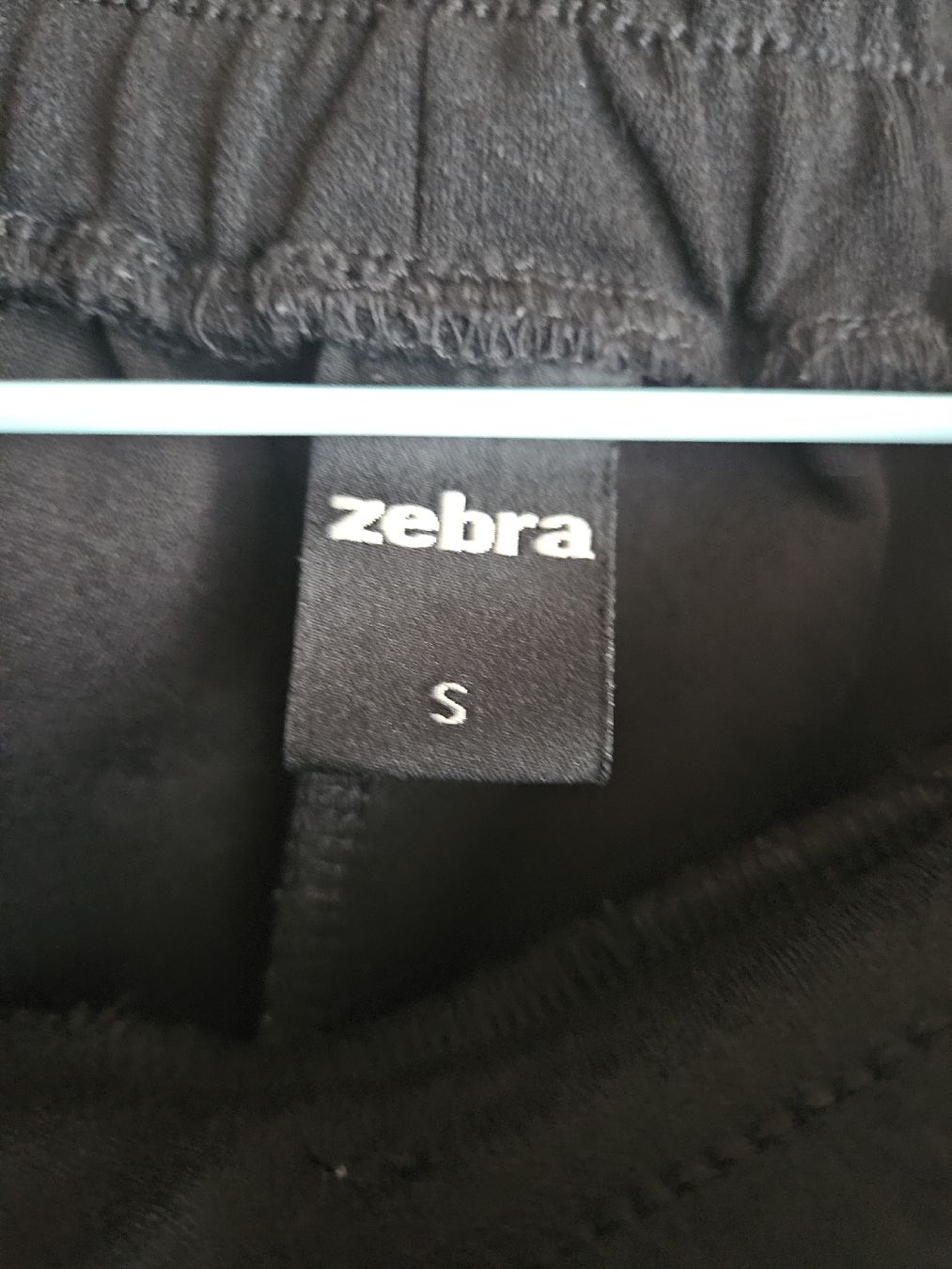Zebra Pantaloni: 2x Zebra Stoffhosen – Usato da Ebikon venduto da SecondChance_byM 2