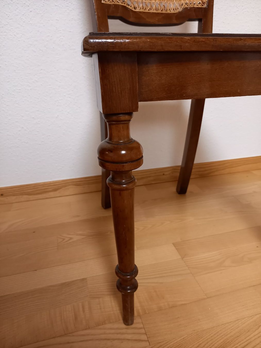 Stühle: 4.Biedermeier Stühle – Gebraucht aus Gamprin von William58 2