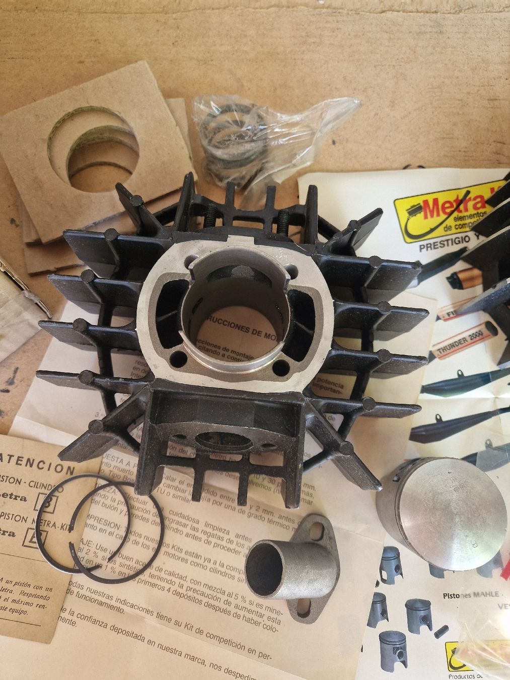 Puch Ciclomotori: NOS Metrakit 47mm per Puch maxi o simili  – Nuovo e nell'imballaggio originale da Breno venduto da BorioliD 2