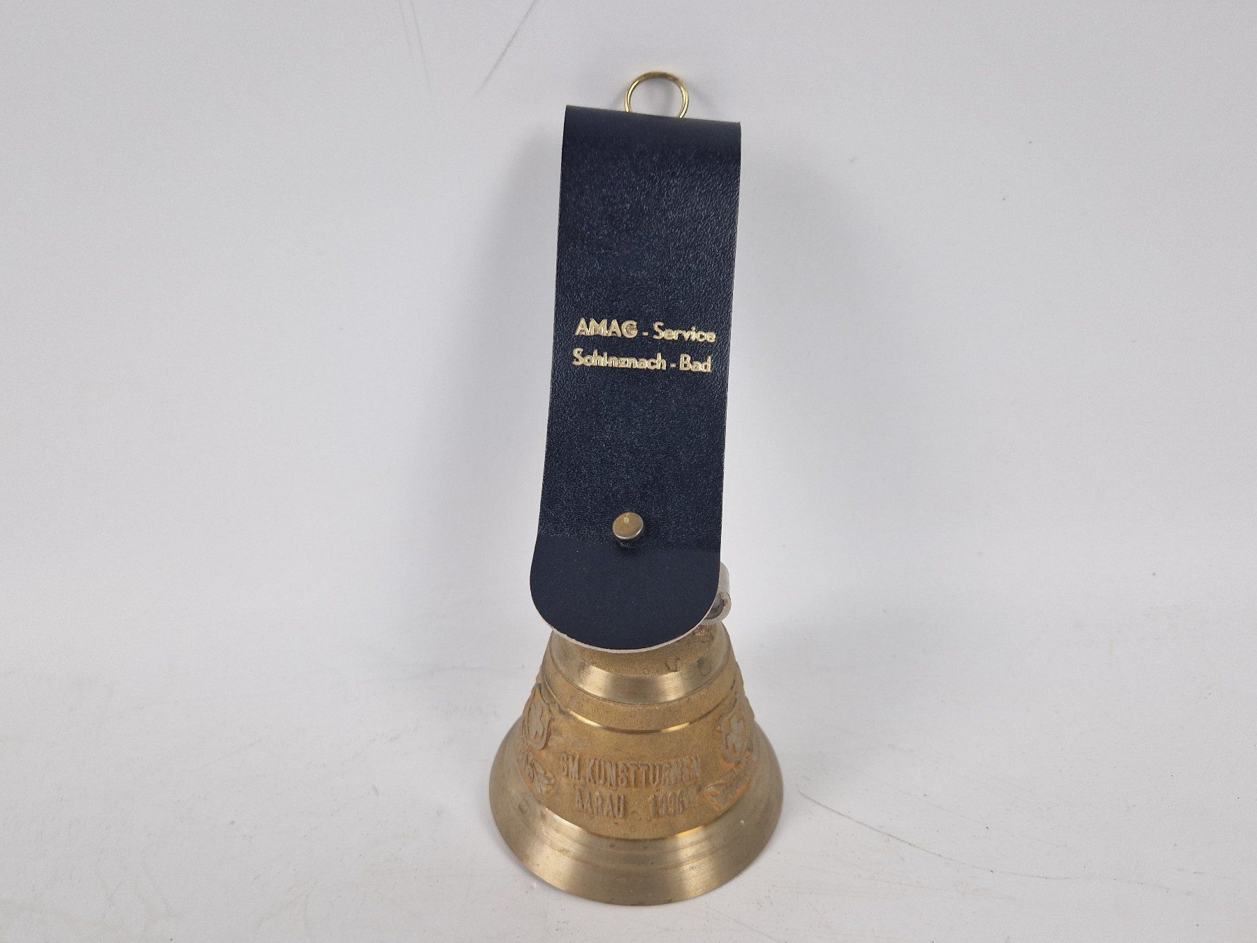 Campanacci mucche: Mittelere Glocke aus Messing – Usato da Muhen venduto da Restwert_Muhen