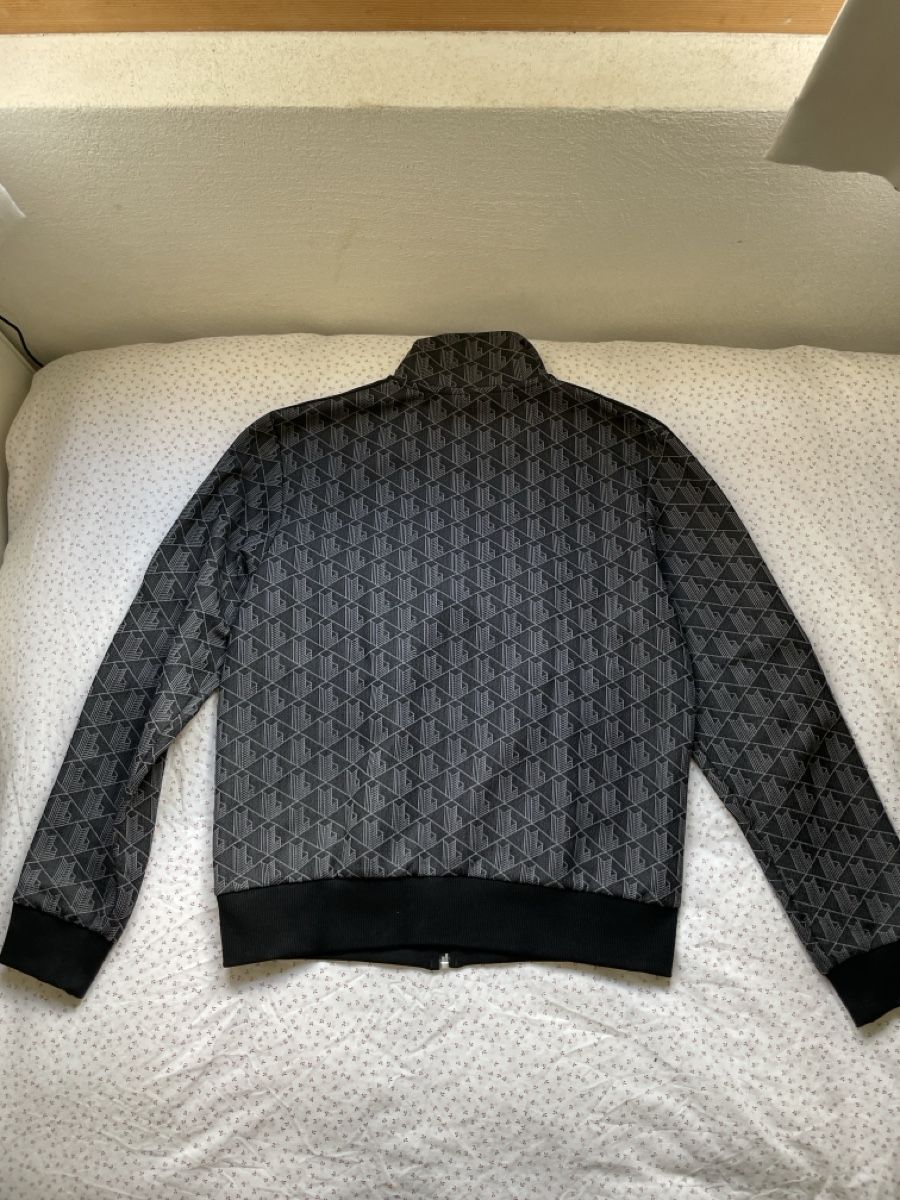 Lacoste Kleiderpakete: Lacoste Tracksuit Set Geometric Pattern Black Size M – Neu (gemäss Beschreibung) aus Davos Frauenkirch von edu_72jr 1