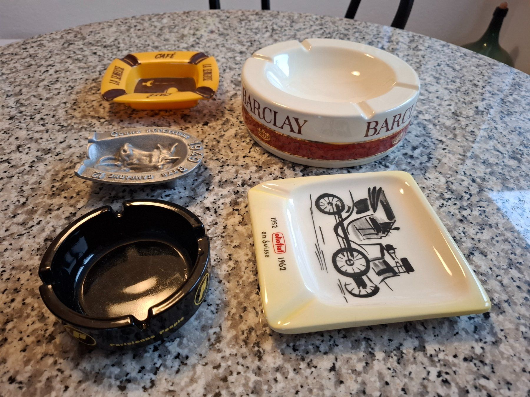 Portacenere: Lot de 5 cendriers – Usato da Moutier venduto da Carambaaa 6
