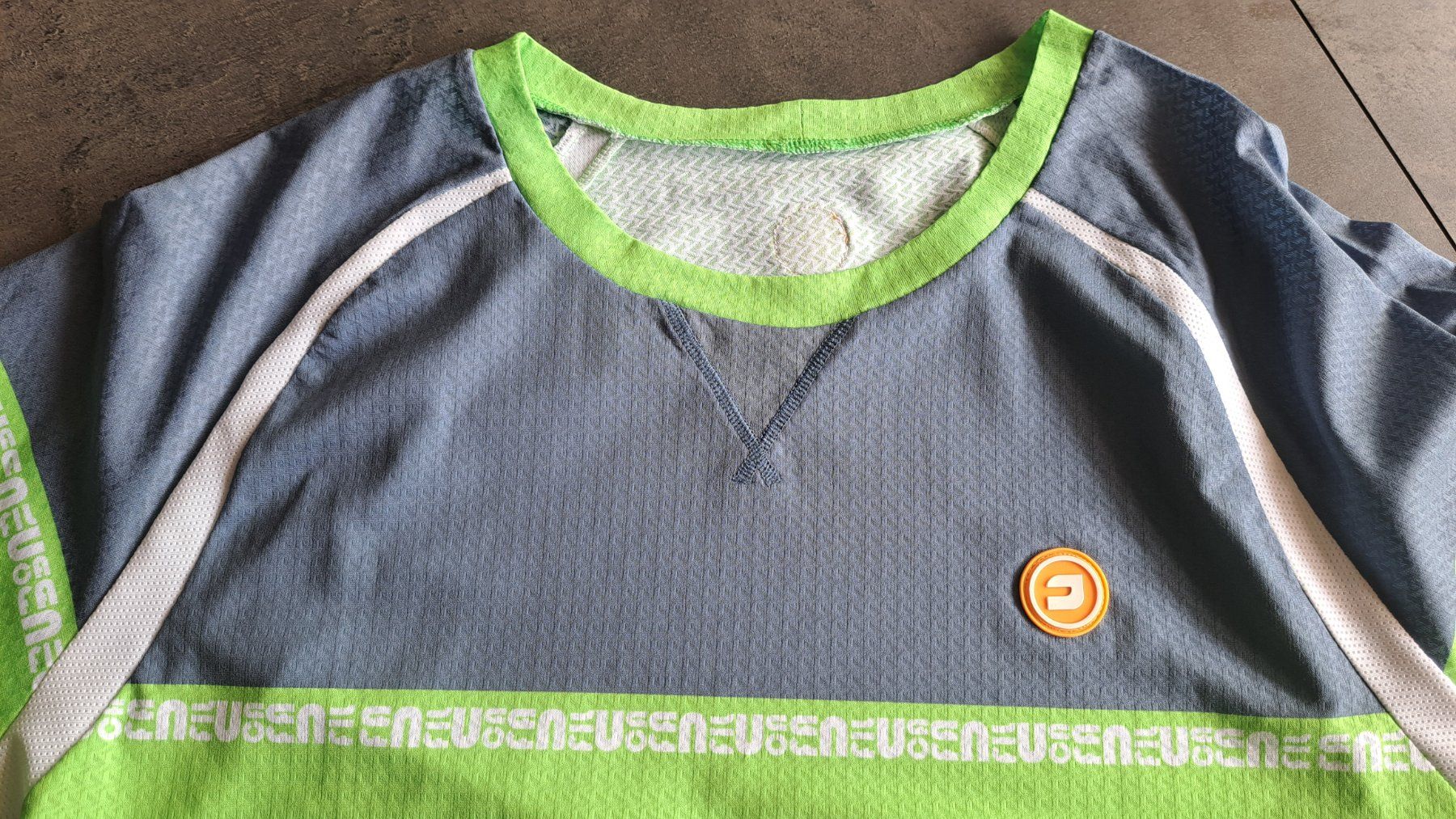 Canottiere & Pantaloni: Velotrikot – Nuovo (secondo la descrizione) da Wettswil venduto da Kith 2