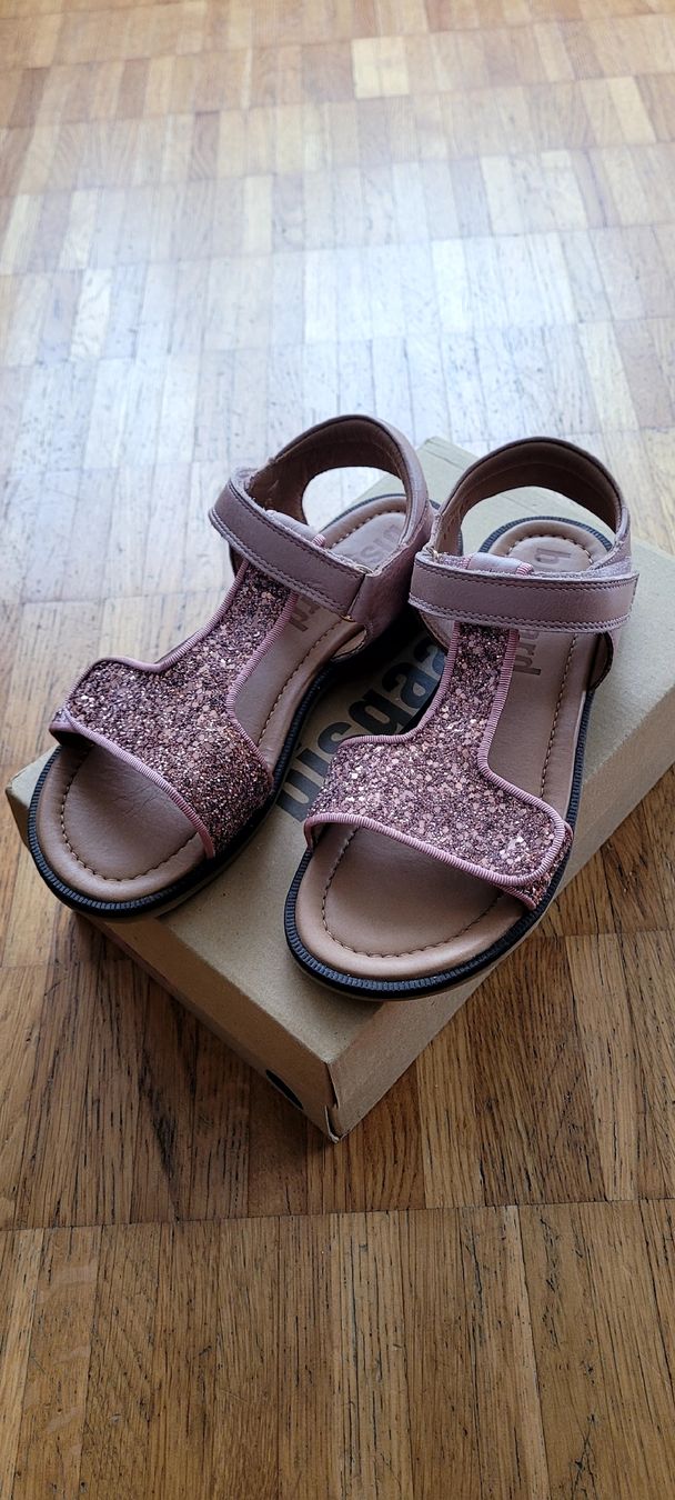 Bisgaard Schuhe für Mädchen: BISGAARD Rosagold NEU Sandalen, Grösse 36 – Neu und originalverpackt aus Emmenbrücke von gatasalvache