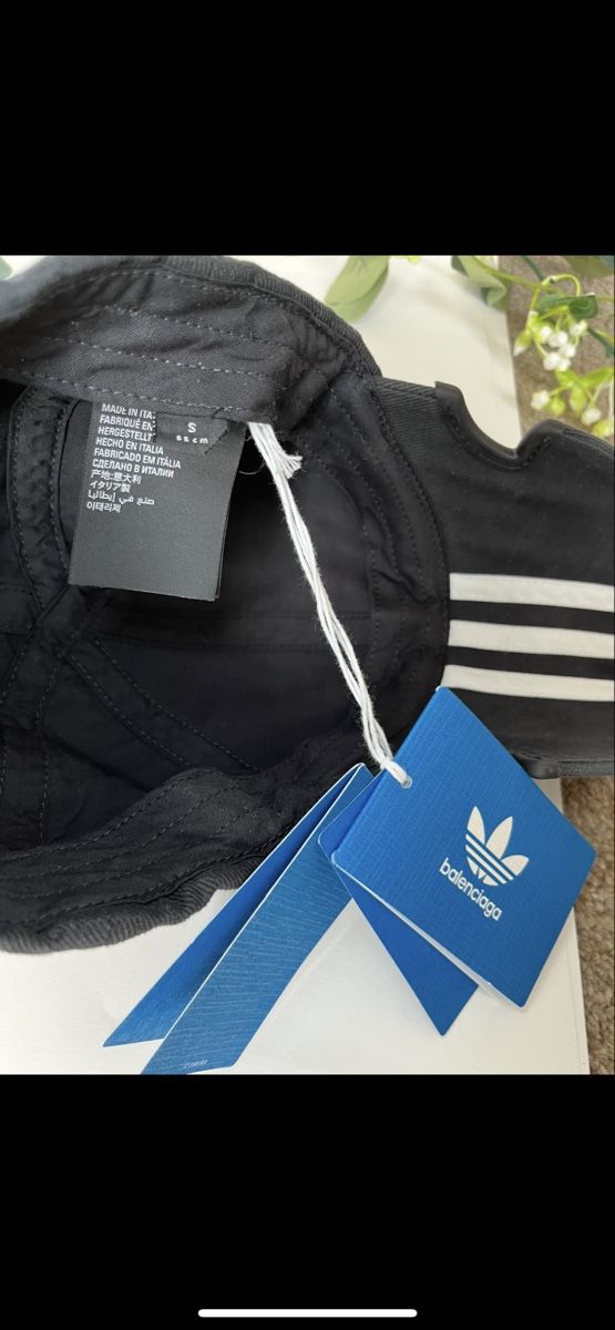 Balenciaga Copricapi, berretti & cappellini: ADIDAS X BALENCIAGA BLACK CAP – Nuovo (secondo la descrizione) da Lausanne venduto da S_luxury 5