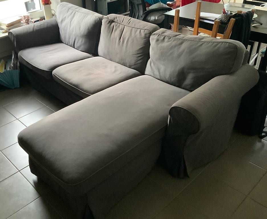 Ikea Divani: Canapé d'angle IKEA EKTORP – Usato da Yverdon-les-Bains venduto da max_llg5