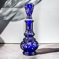 Ancien flacon bouteille en verre moulé bleu cobalt