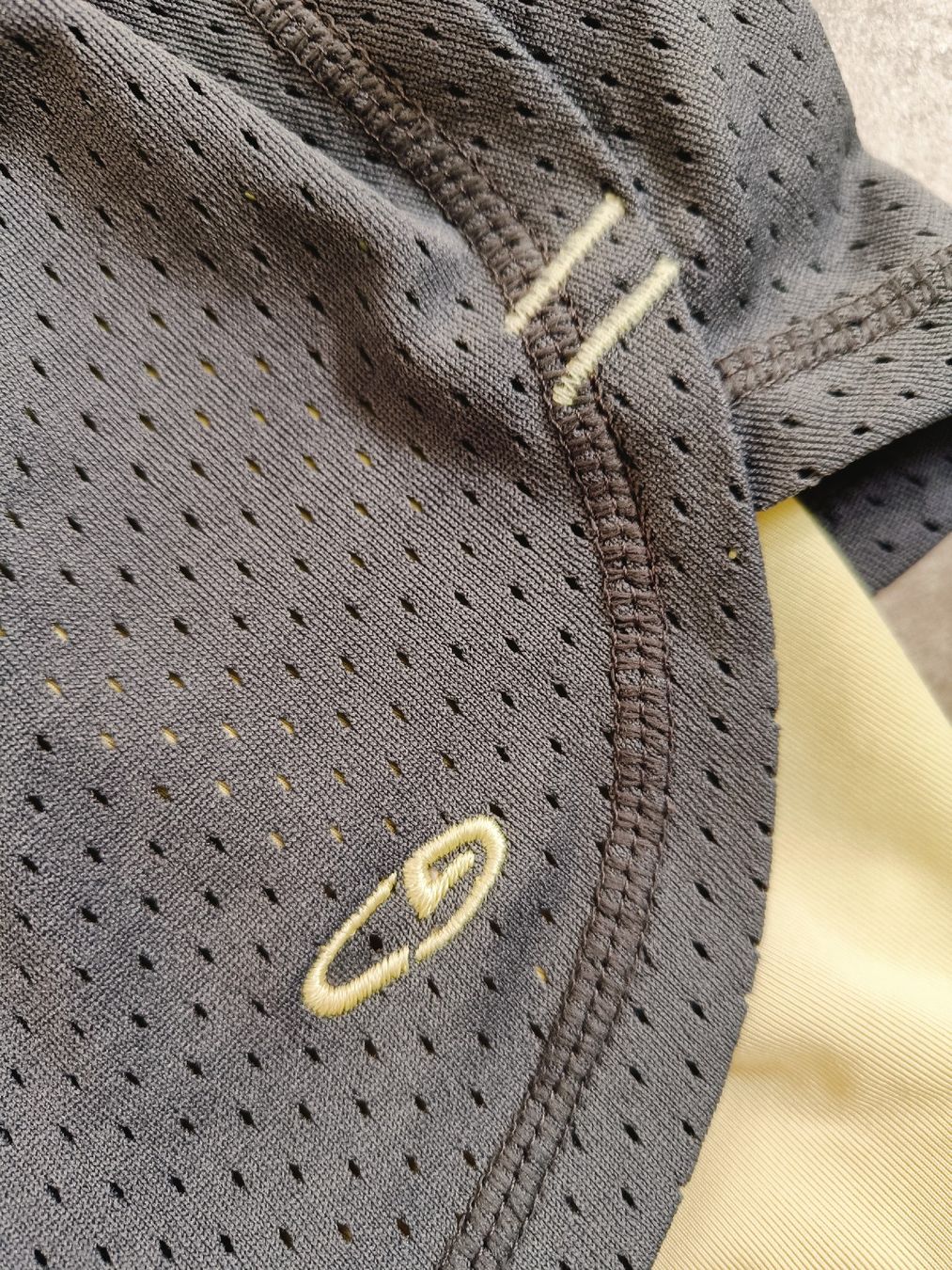 Champion Hosen: Champion Sportshorts – Gebraucht aus Zürich von nin_6b6w 2