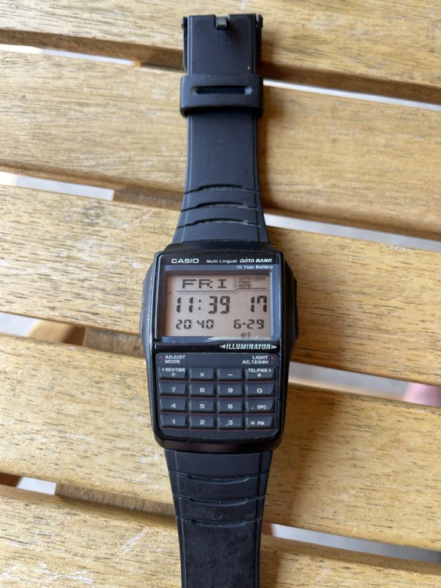 Casio Montres: casio illuminator dbc 32 – D'occasion à Ursenbach par frohes_fest