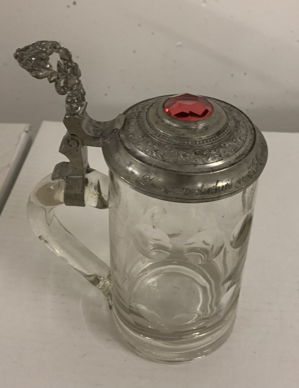 Gläser: alter Bierkrug Glas mit Zinndeckel – Gebraucht aus Erlenbach ZH von Ritschly