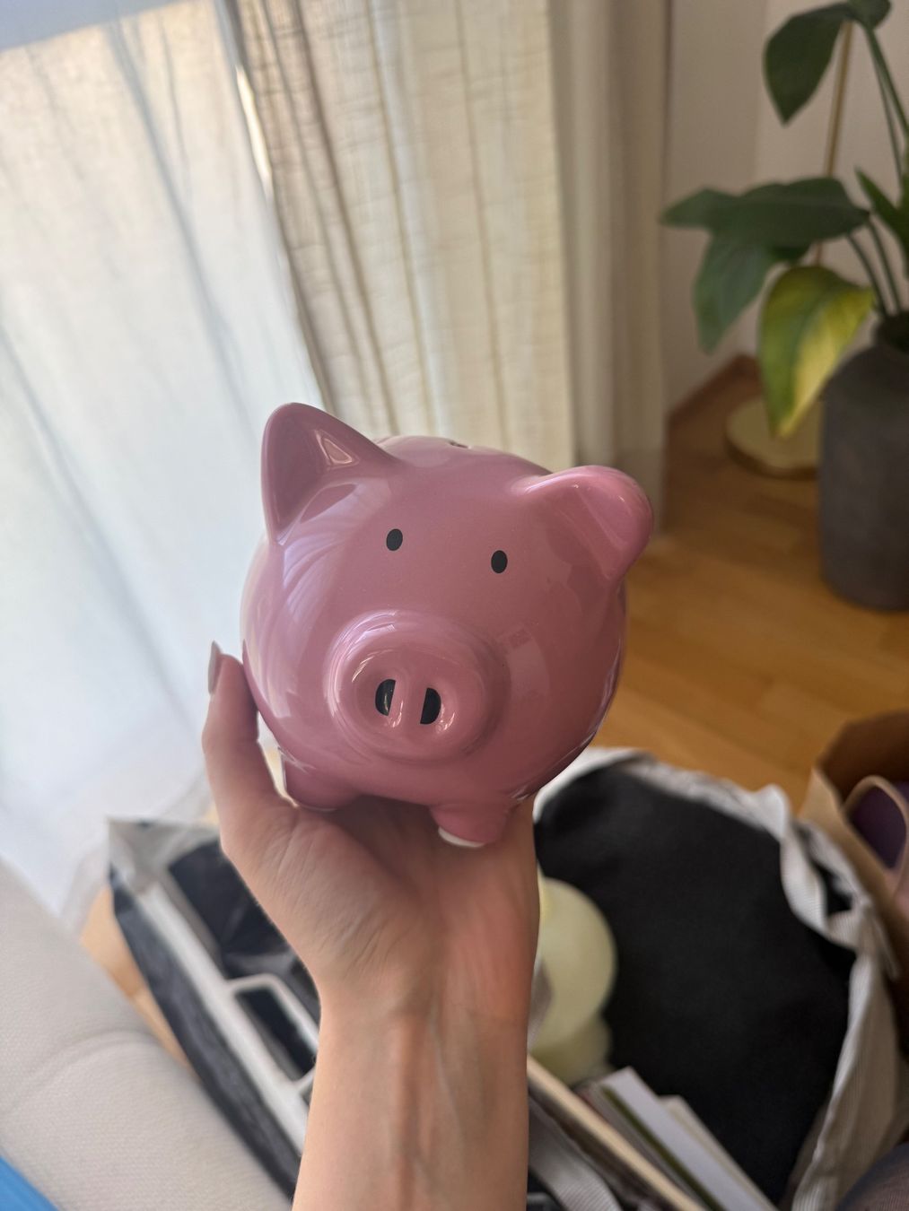 Salvadanai: Piggy bank – Usato da Sevelen venduto da cha_5xry