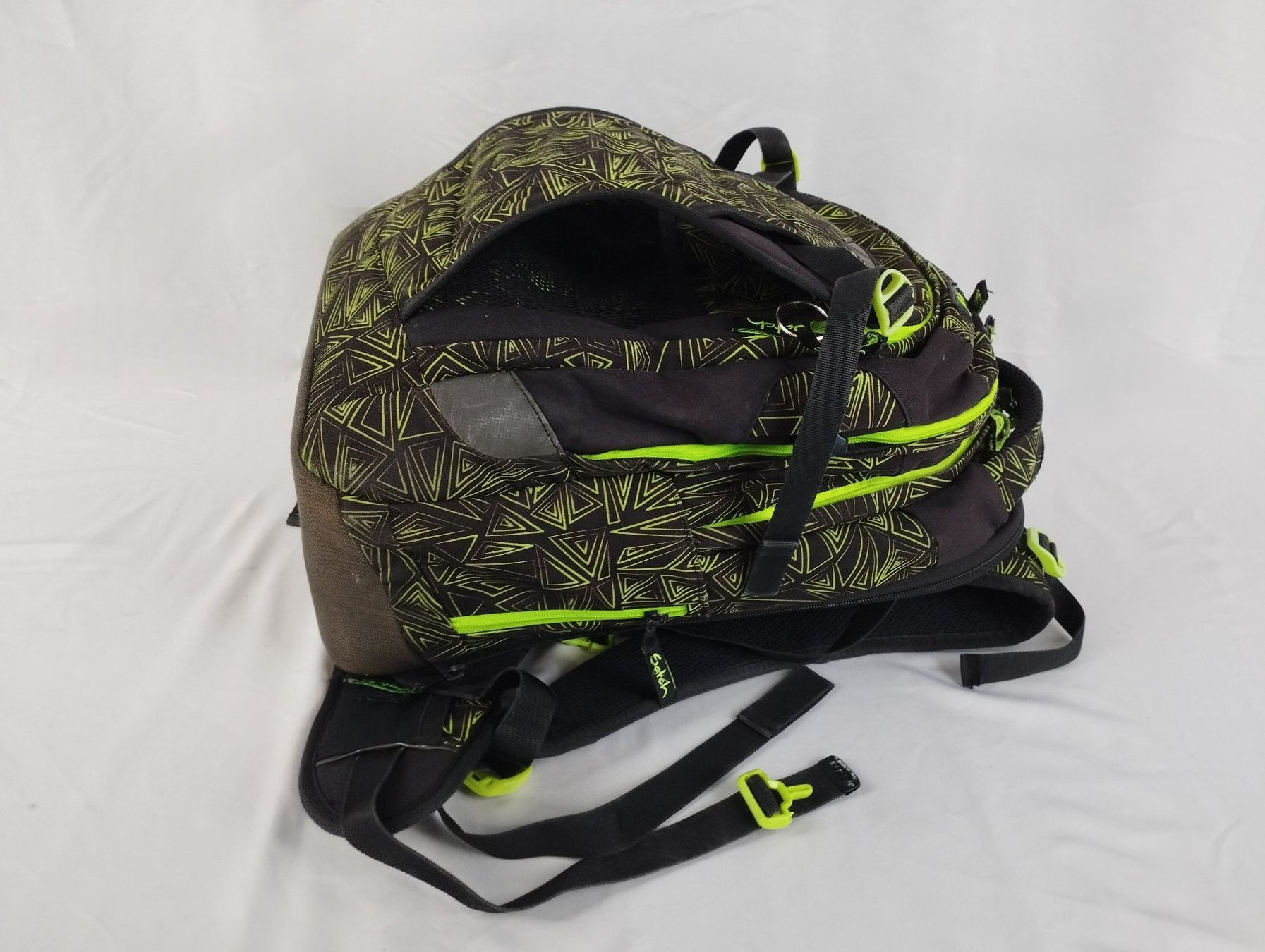 Satch Sacs & sacs à dos: SATCH Schul-Rucksack – D'occasion à Schübelbach par Restwert_Schubelbach 6