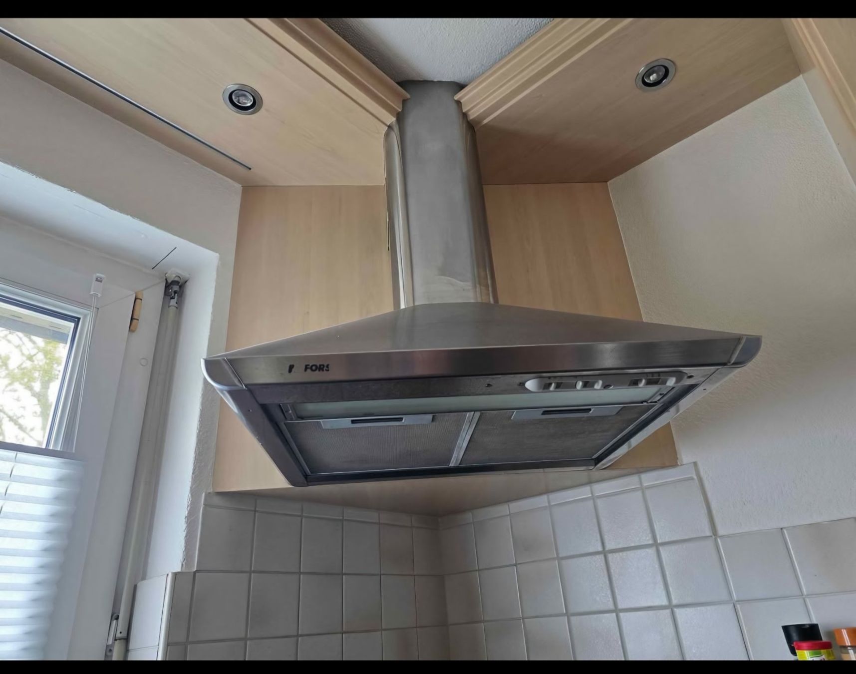 Dampfabzug: Dampfabzug – Gebraucht aus Flumenthal von herrme1993 1