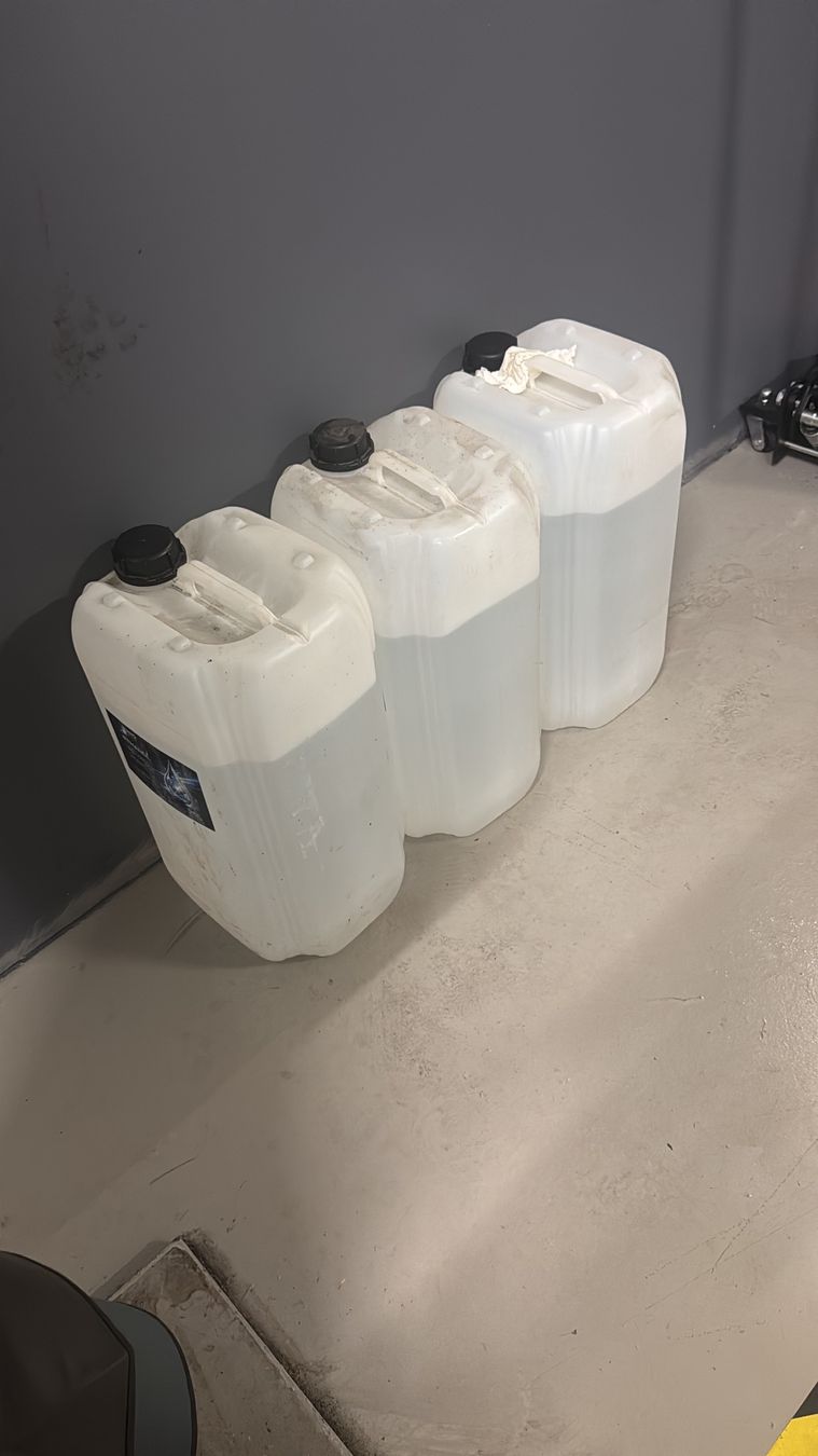 Accessori per altri veicoli: Ethanol H2O Plast 96%, 25 Liter – Usato da Villmergen venduto da _5612