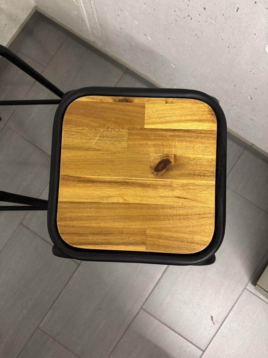 Sgabelli: 2er-Set Industrial Barhocker Holz & Metall – Usato da Seuzach venduto da S.Alves21 1
