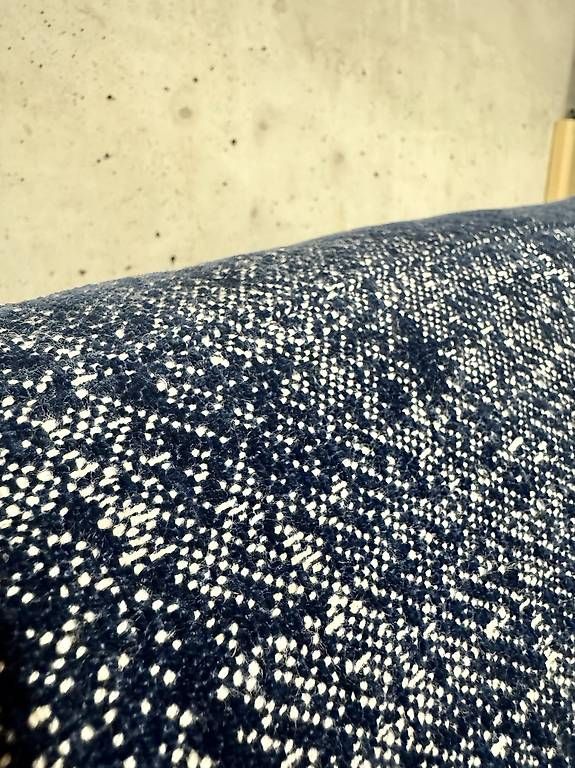 Sofas: Schönes, neuwertiges Sofa – Neuf (Voir description) à zürich par mauromauro 9
