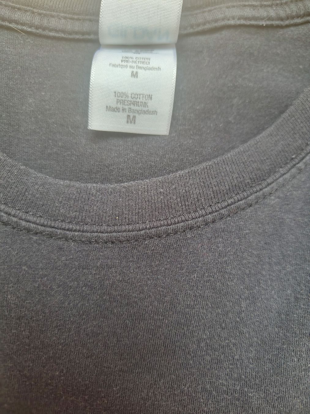 T-shirt: AC/DC T-Shirt – Usato da Winterthur venduto da LenaLena03 2