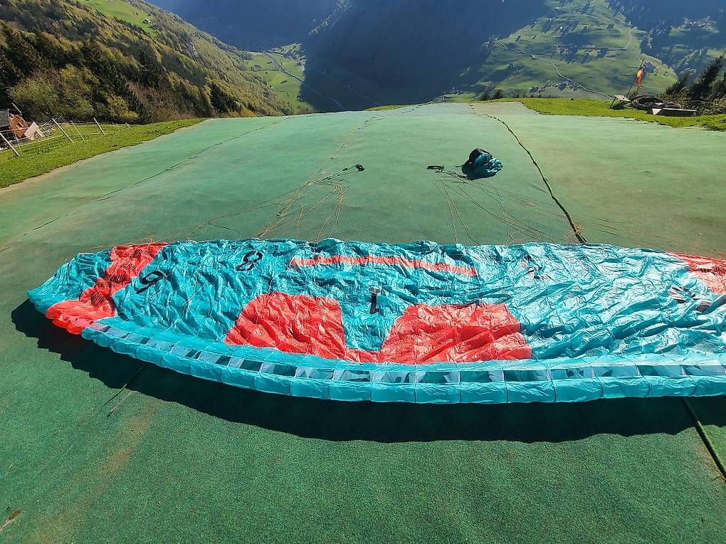 Sport dell'aria & Aquiloni: Gleitschirm/Speedflyer Flare Line 15 – Usato da Sursee venduto da rle_7ccn 1