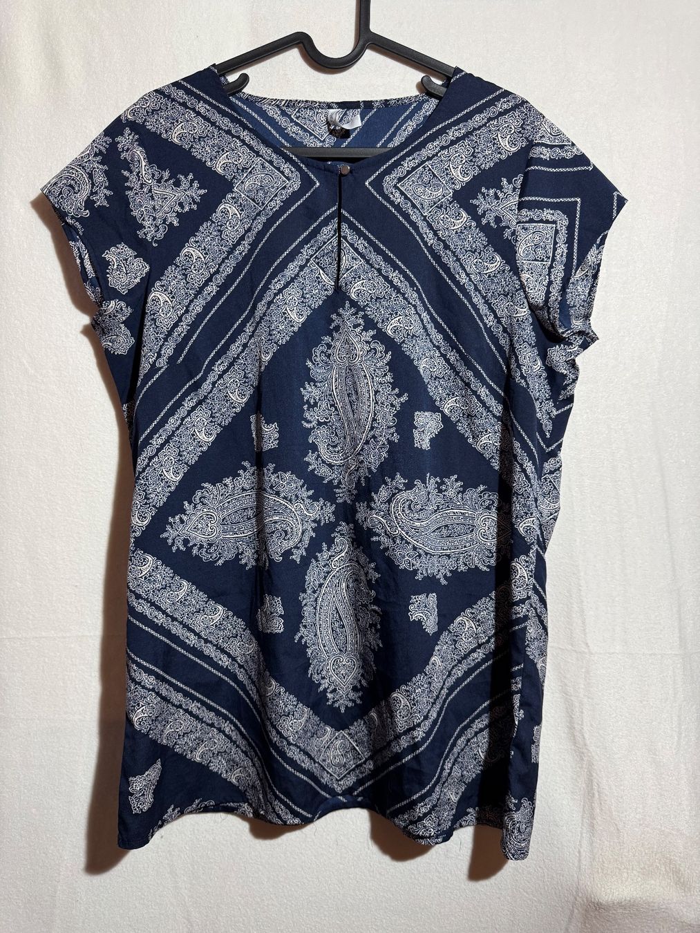 Blusen: Schöne Bluse von Chicoree Gr. L – Gebraucht aus Grosswangen von SALE_SALE_SALE