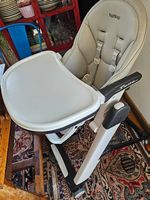 LA chaise haute Peg Perego Siesta