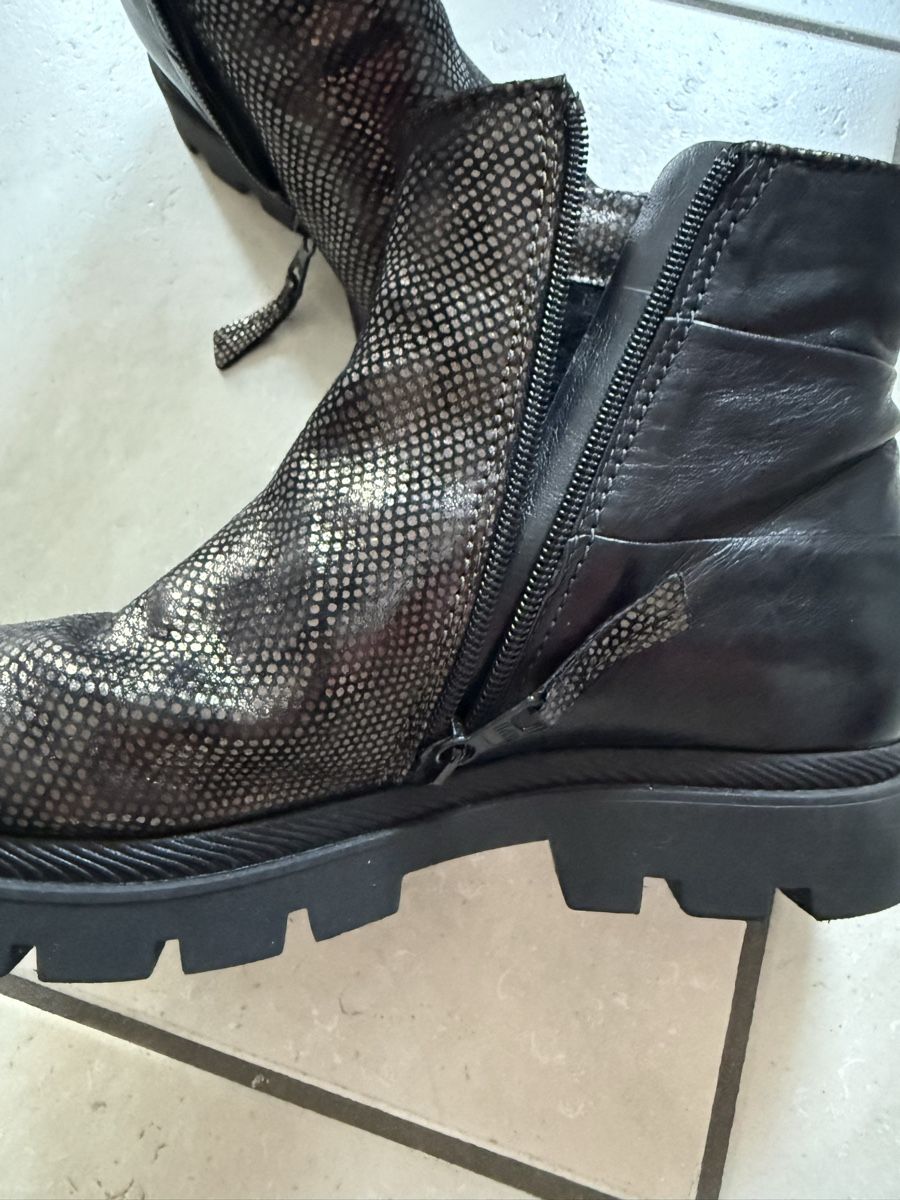 Scarpe da donna: Lederstiefelette Gr. 38 Mjus braun/gold – Usato da Greifensee venduto da Tschappala 4