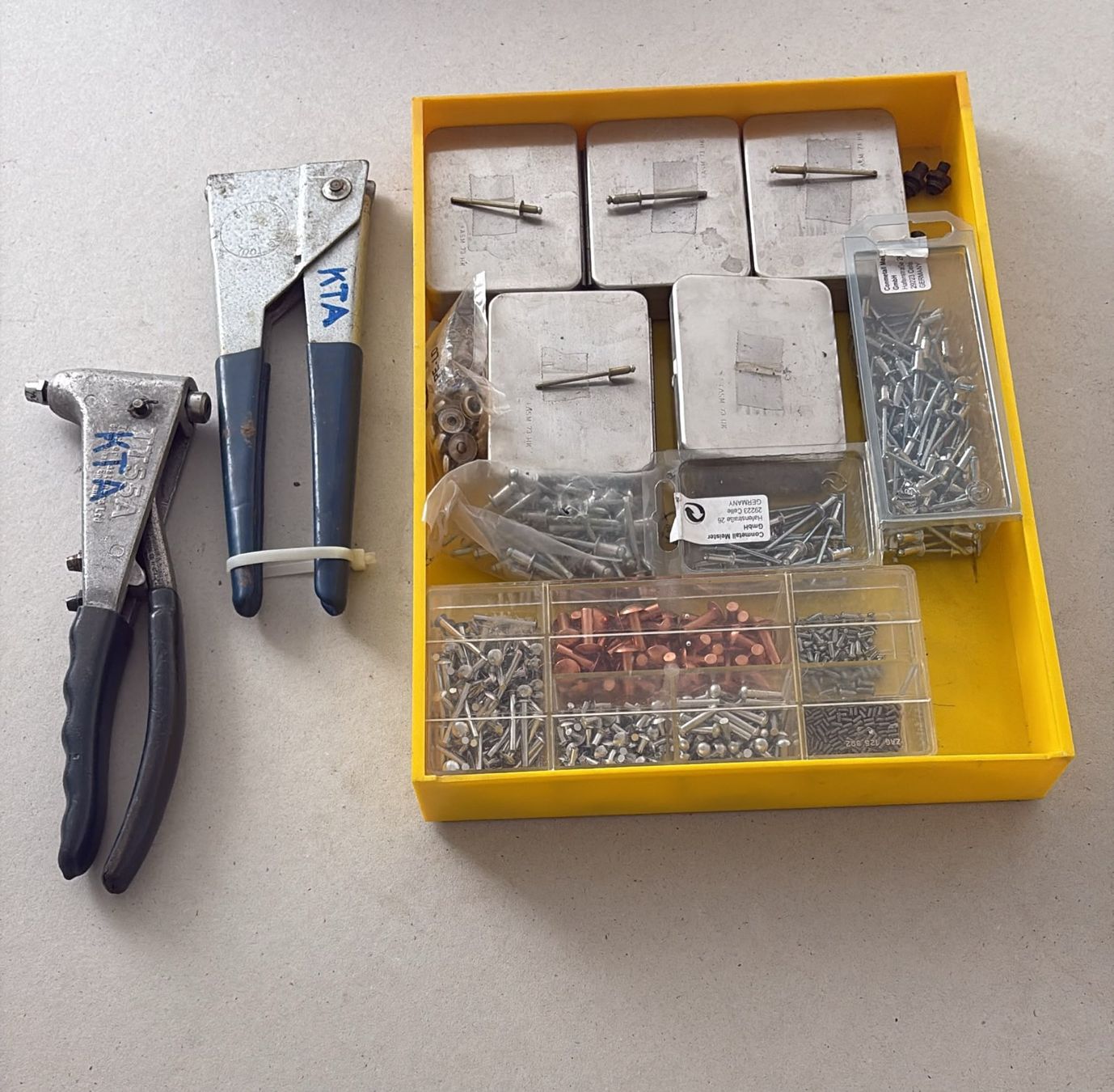 Tutti gli attrezzi: Nieten Set – Usato da Wangen b. Olten venduto da Hba2