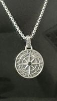 Collana con ciondolo bussola in acciaio inox