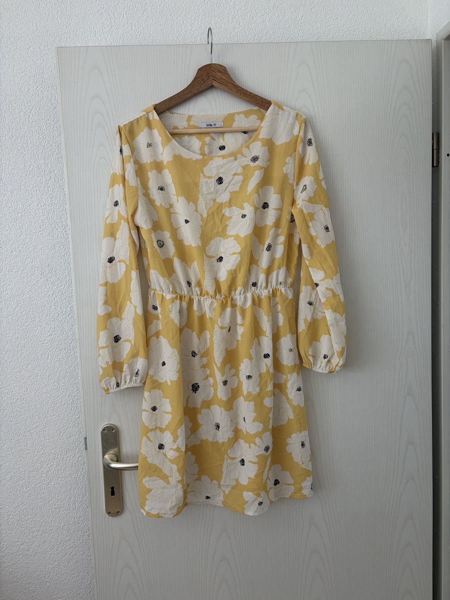 Lotti di vestiti: 10 X Sommerkleider – Usato da Zürich venduto da Ricarda044 6