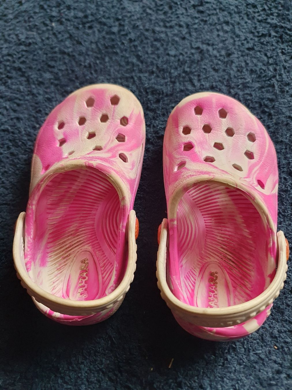 Scarpe per ragazze: Gartenschuhe, rosa weiss marmoriert Grösse 23 – Usato da Zürich venduto da cha_bfl5 1