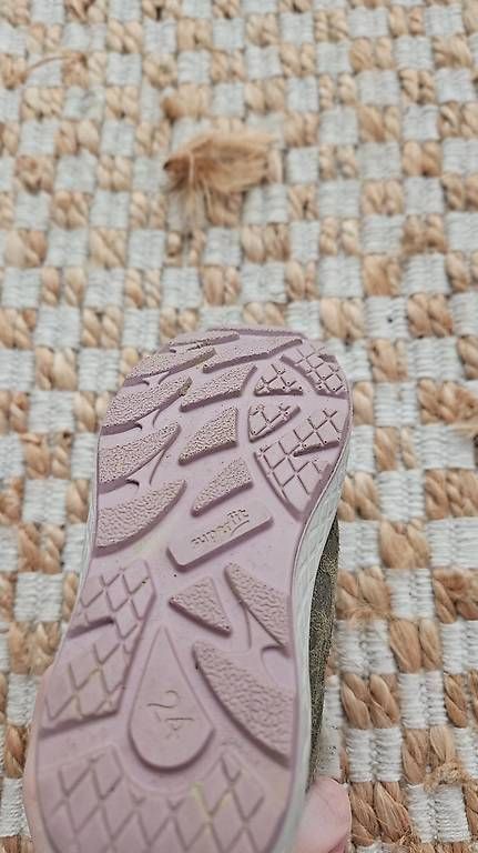 Superfit Scarpe per ragazze: Winterstiefel Superfit Leder Gr.24 – Usato da Strengelbach venduto da Ciinci 1
