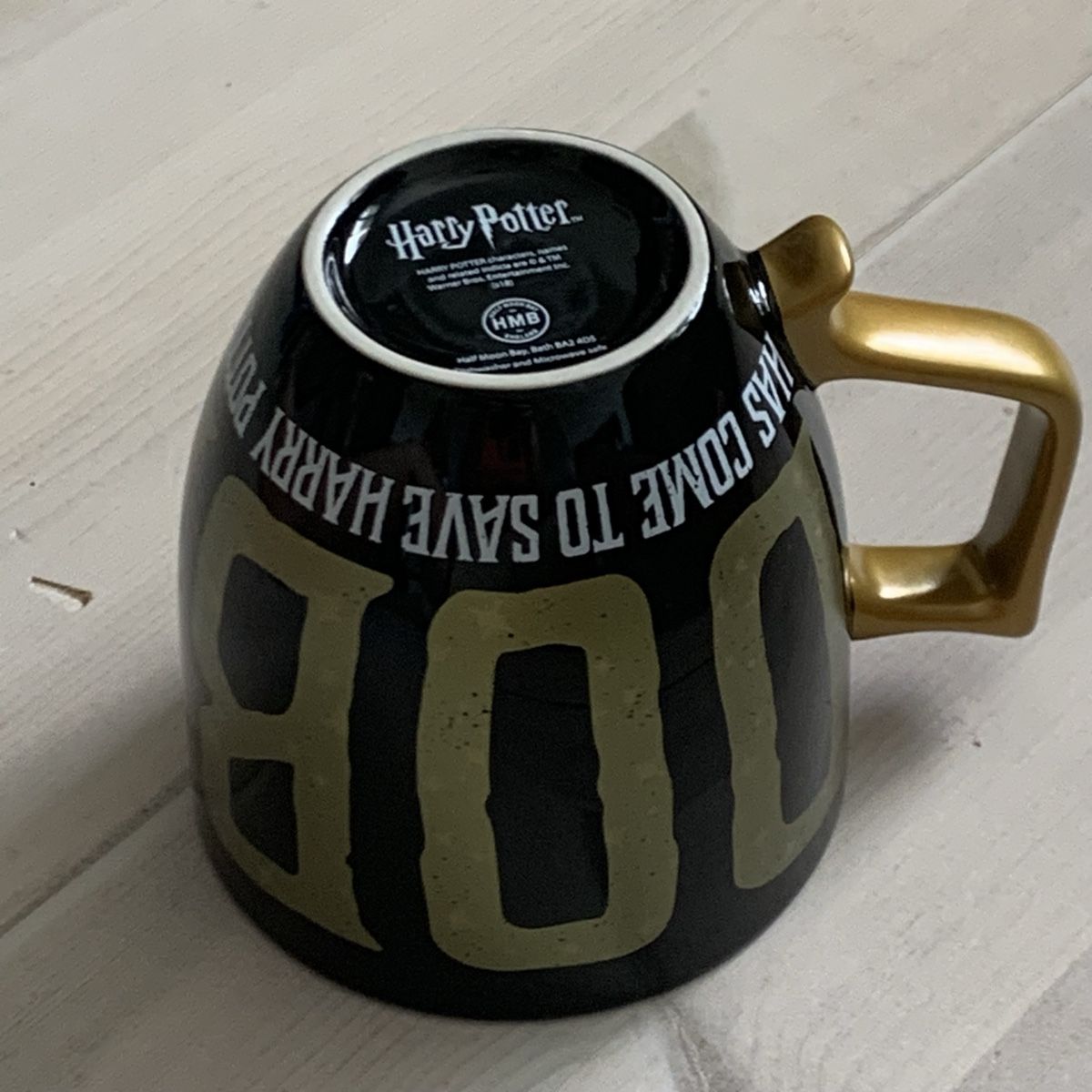 Tazze: Harry Potter Tasse /Dobby / mit Gold Henkel – Usato da Hinteregg venduto da GARANTA 4