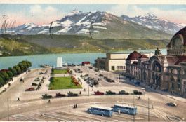 Luzern - Bahnhofplatz mit Rigi