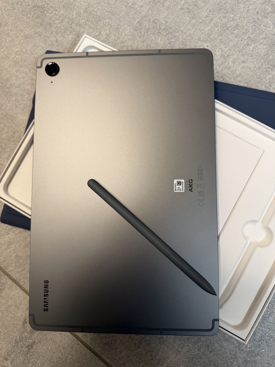 Samsung Tablet PC: Samsung Galaxy Tab S9 Fe – Nuovo (secondo la descrizione) da Oberriet SG venduto da KevMills69 2