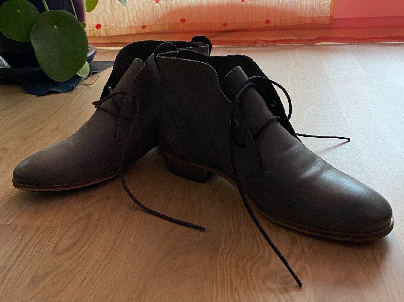 Scarpe da donna: Chaussures haghe neuves – Nuovo (secondo la descrizione) da Clarens venduto da OptitesJoliesChoses
