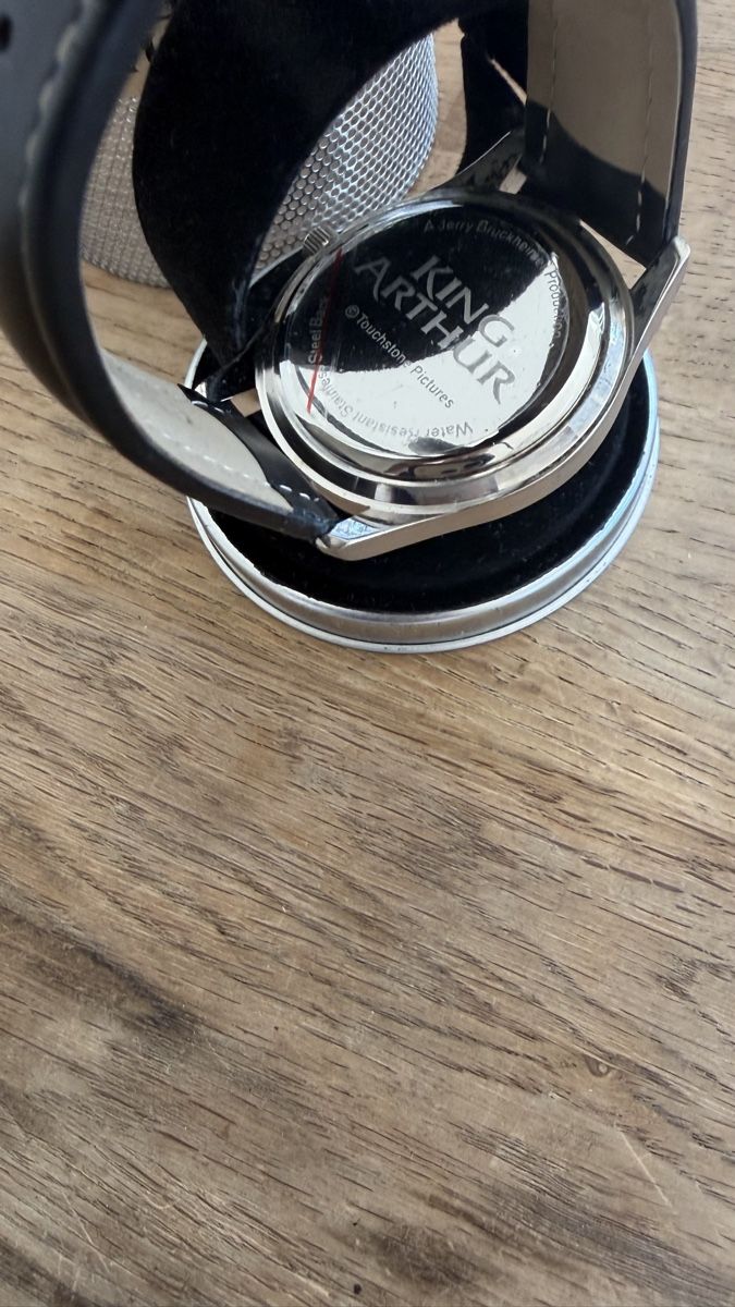 Pellicole: King Arthur Watch with Original Box - Excellent Condition – Nuovo (secondo la descrizione) da Lugano venduto da bad_2t9b 1