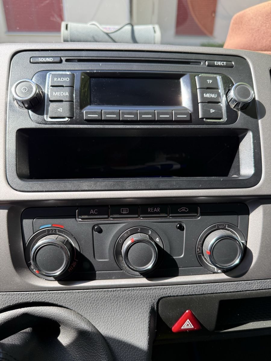 VW Autos: VW MULTIVAN 2.0 TDI – D'occasion à Büsserach par Odin-Thor 8