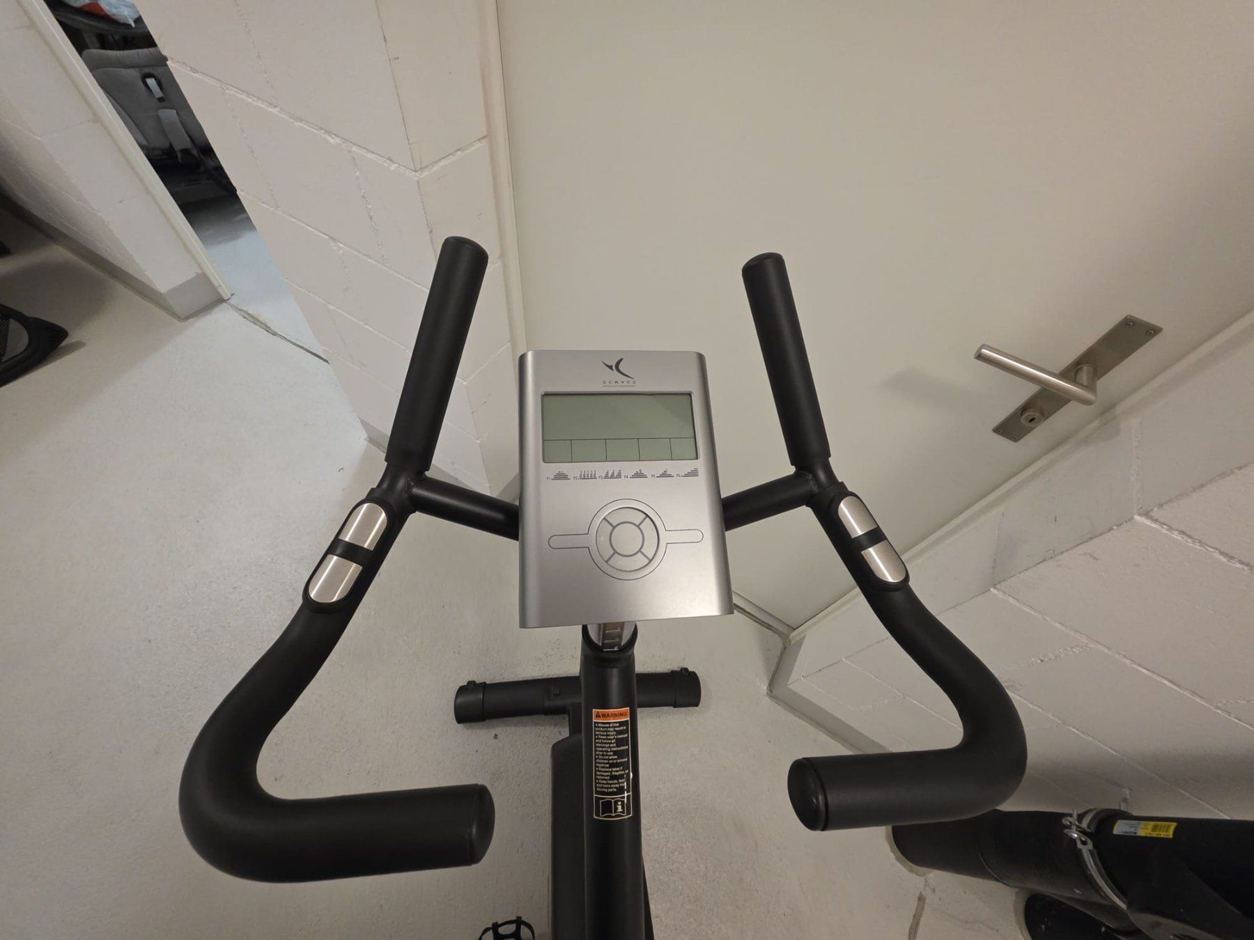 Vélos d'appartement: Heimtrainer + Hanteln, gebraucht – D'occasion à Oberlunkhofen par steggi_93 2