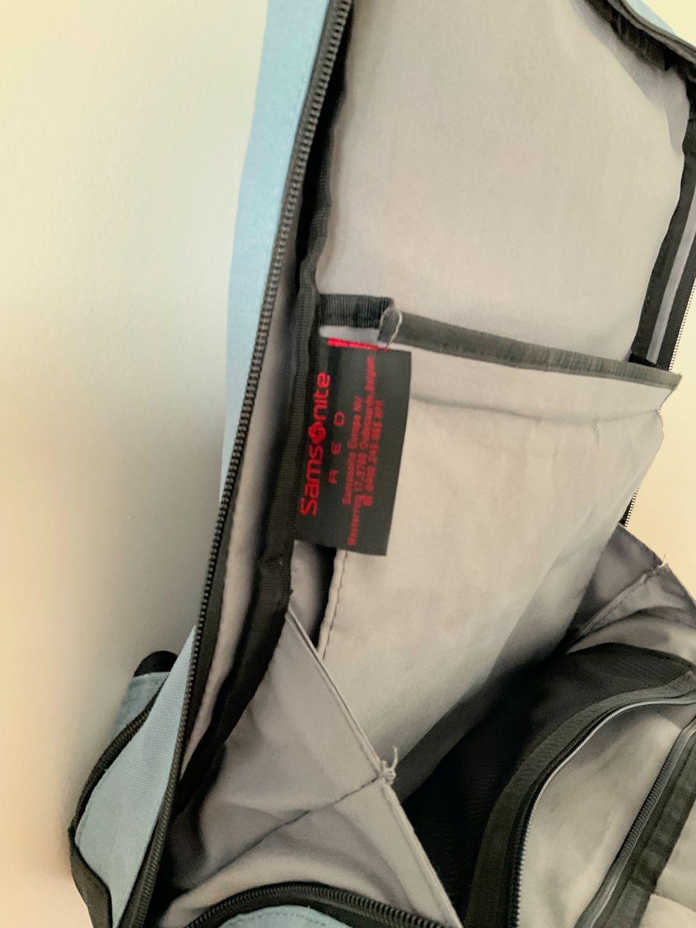 Sacs à dos: SAMSONITE RED – D'occasion à Zürich par dee_75my 6