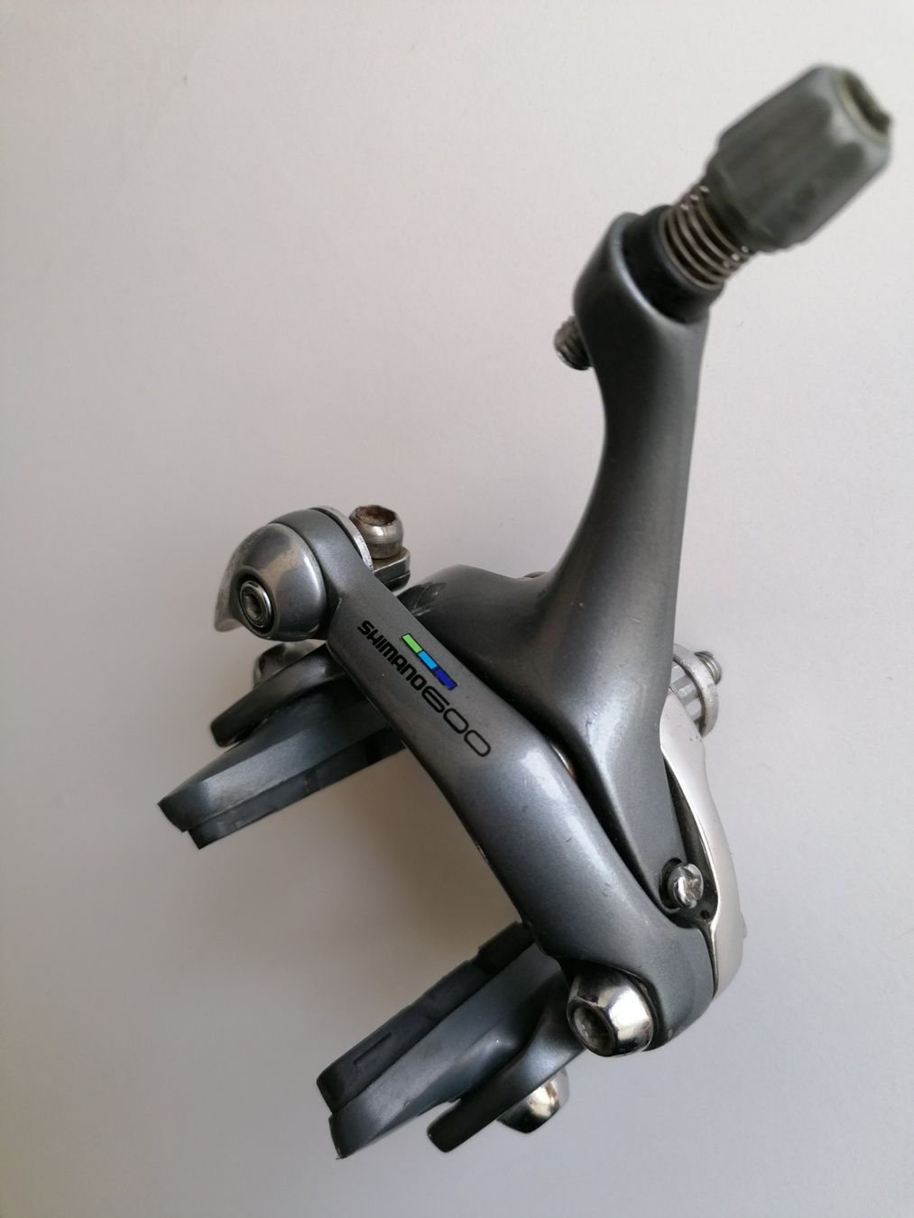 Shimano Pezzi di ricambio: Hinterrad Shimano 600 Bremse mit Bremsklötzchen – Usato da Bottmingen venduto da dah_cfj9 1