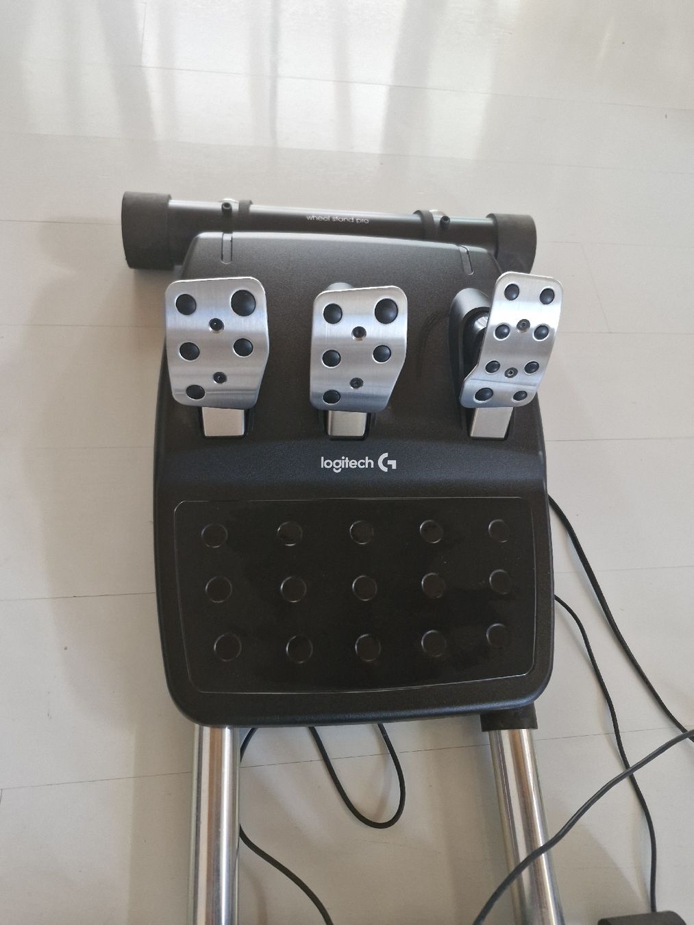 Logitech Manettes: Logitech G29  mit Pedalen und Shifter – D'occasion à Münchwilen TG par Smooth1 2