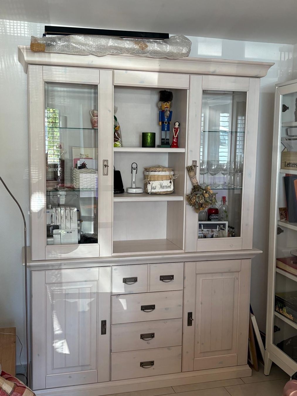 Buffets: Buffetschrank Landhausstil – D'occasion à Jonen par kil_wtd8 1