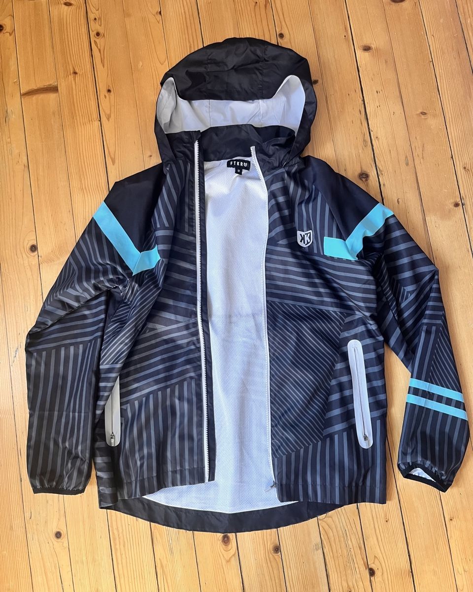 Giacche: hoodie zip footkorner – Usato da Intragna venduto da rag_7b5z 1