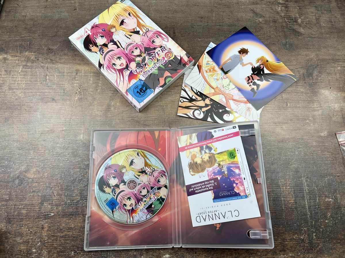 Tous les DVDs: To LOVE Ru Darkness 2nd – D'occasion à Hallau par R.R.91 2