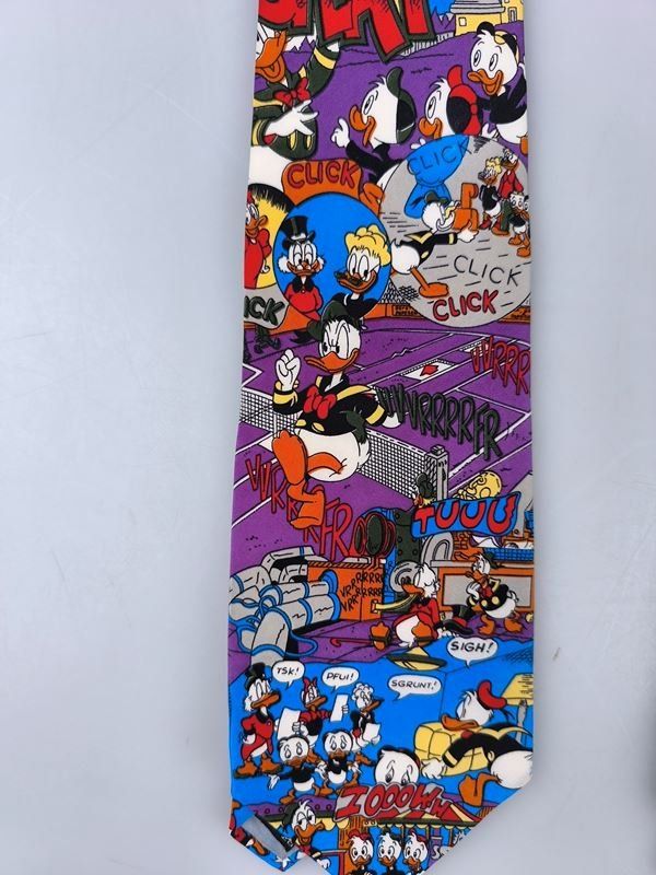 Cravates: DISNEY Krawatten 3 Stück – D'occasion à Rüti ZH par Restwert_Rueti_ZH 1