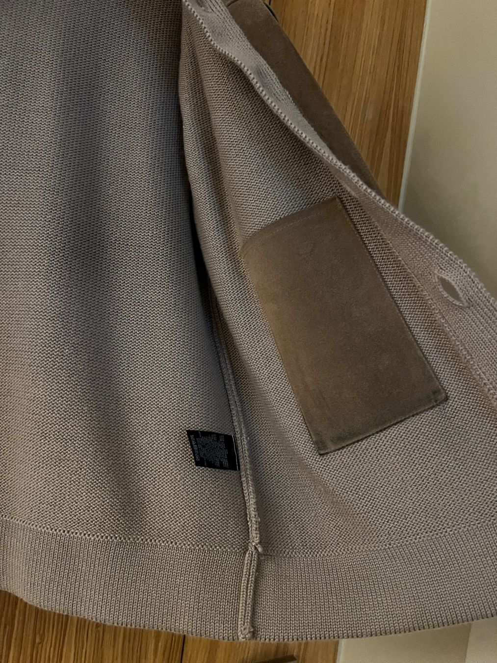 Jacken: Wildleder Strickjacke – Neu (gemäss Beschreibung) aus Zürich von sl_V 1