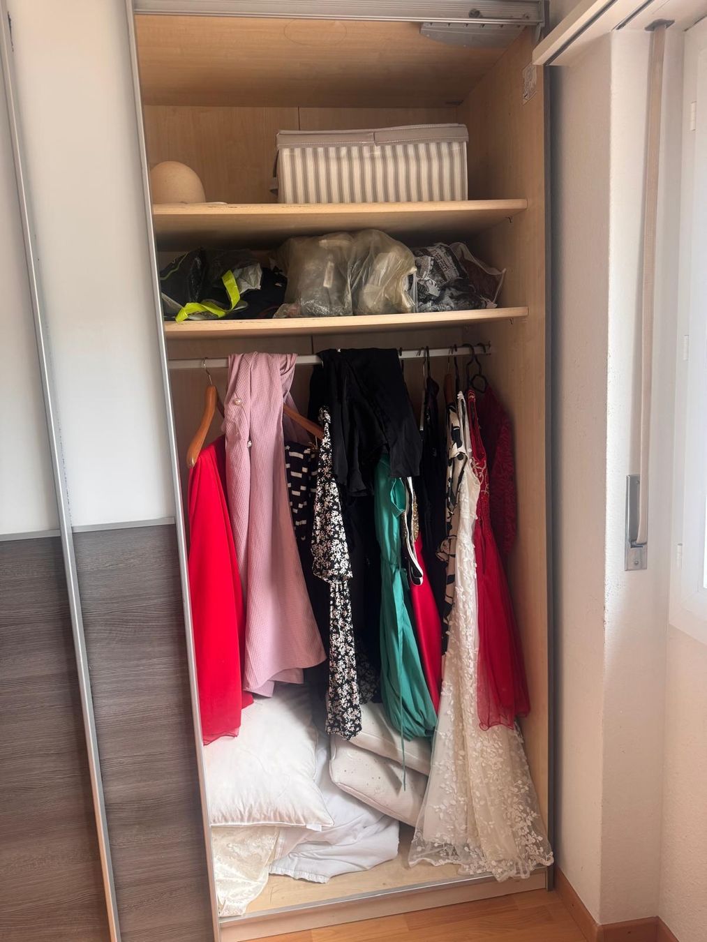 Armadi: Kleiderschrank XXL – Usato da Kappel SO venduto da Swift_2025 3
