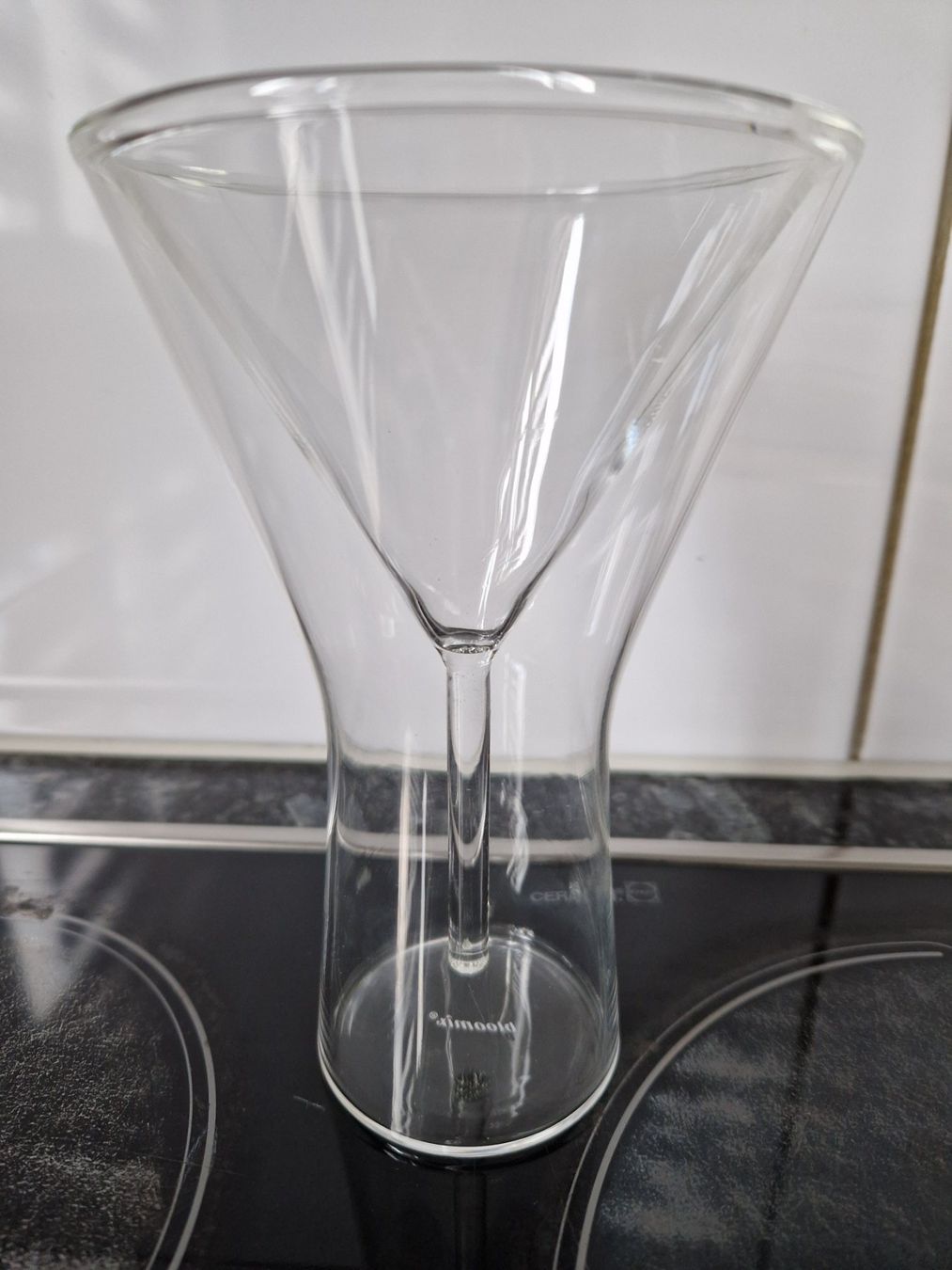 Martini Bicchieri: Exklusive Martini-Gläser "BlooMartini" (6 Stück) – Nuovo e nell'imballaggio originale da Zürich venduto da Simple23 1