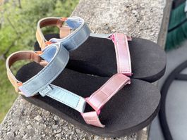 Sandali Teva Original Universal Platform 39 multicolore