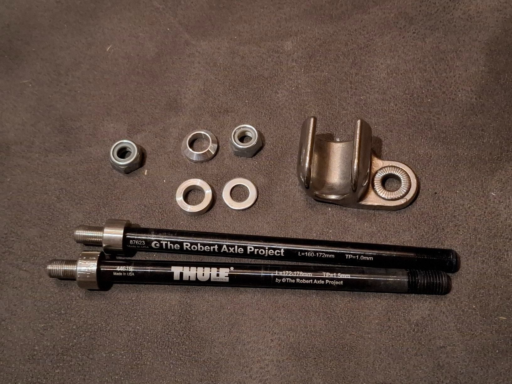 Thule Pezzi di ricambio: Fahrrad Steckachsen Thule/Robert Axle Project – Usato da Chur venduto da Pcapaul