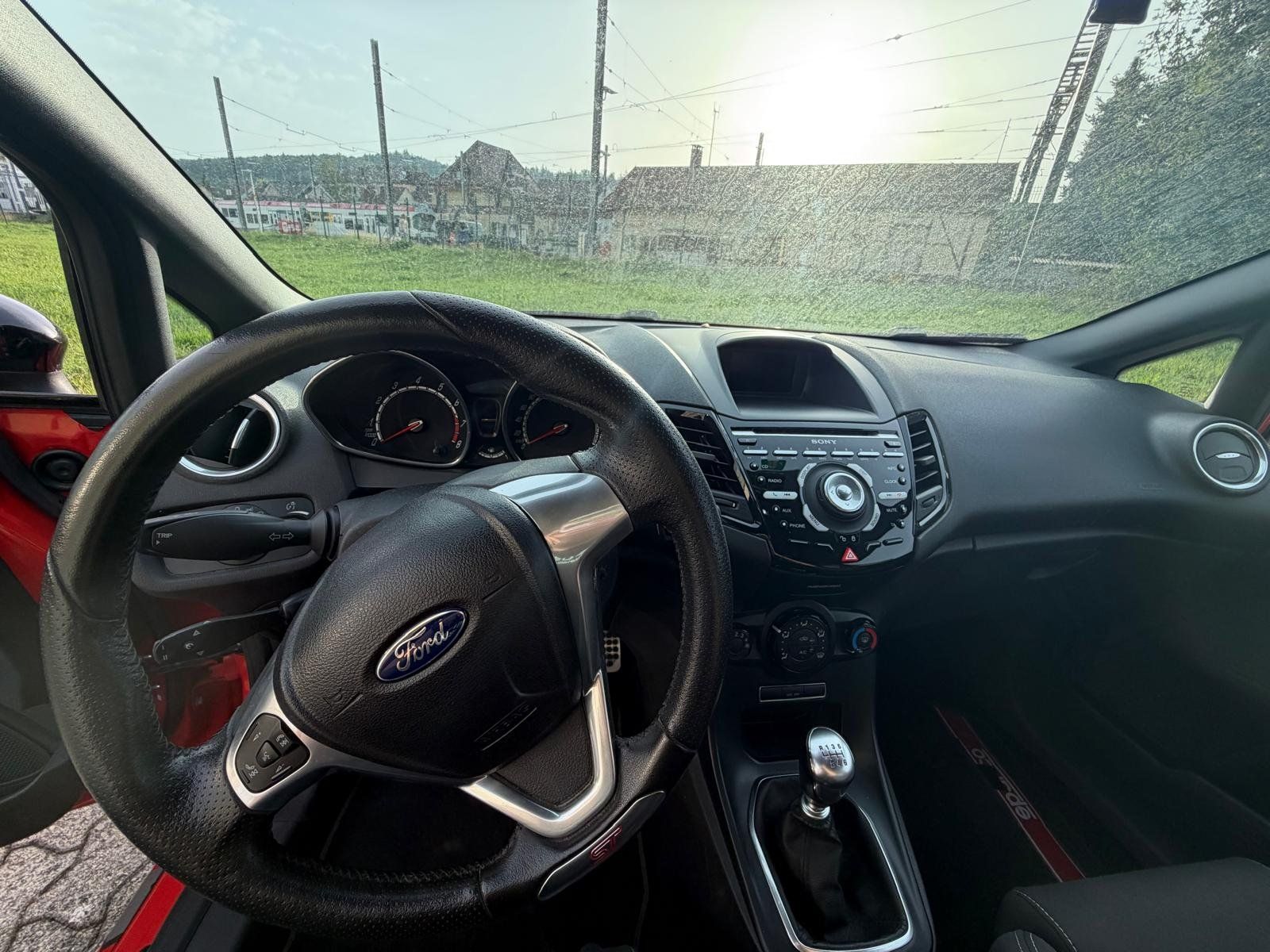 Ford Autos: Ford Fiesta ST - 1 – D'occasion à Moosleerau par chaesfuess2 6